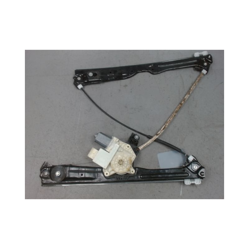 MECANISME+MOTEUR LEVE-GLACE AVANT GAUCHE PEUGEOT 308