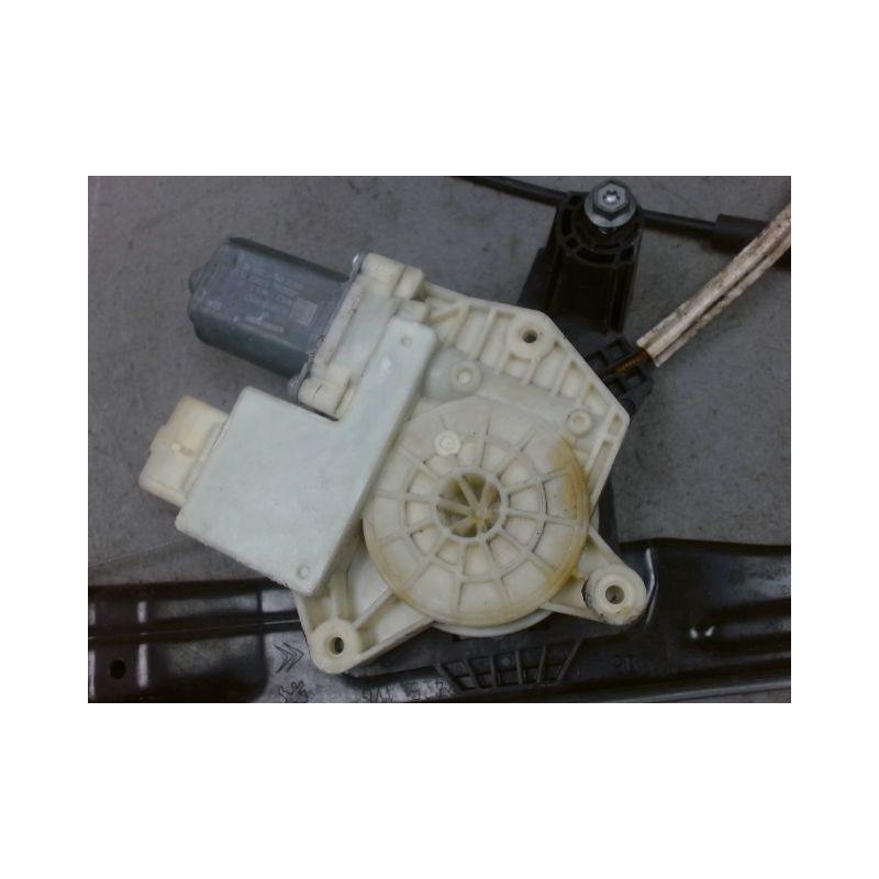 MECANISME+MOTEUR LEVE-GLACE AVANT GAUCHE PEUGEOT 308