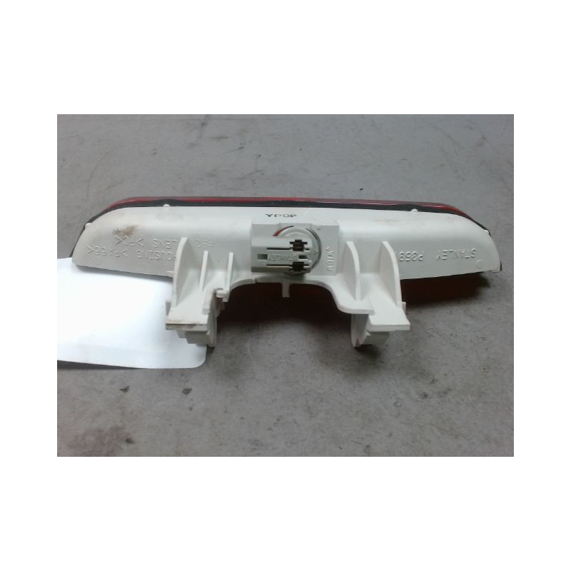 FEUX STOP SUPPLEMENTAIRE MAZDA 3