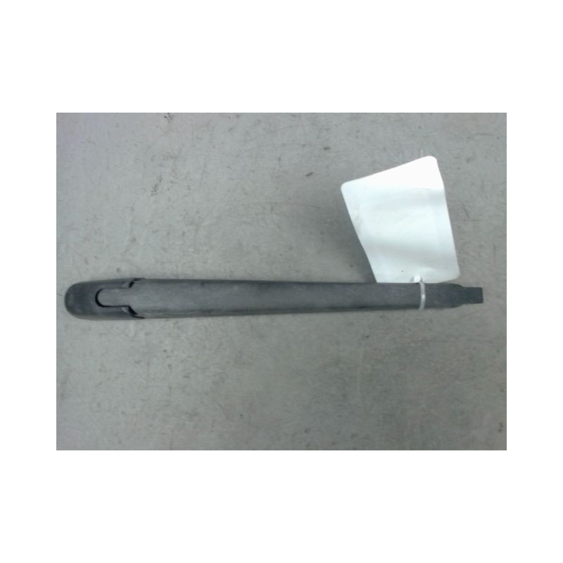BRAS ESSUIE-GLACE ARRIERE MAZDA 3