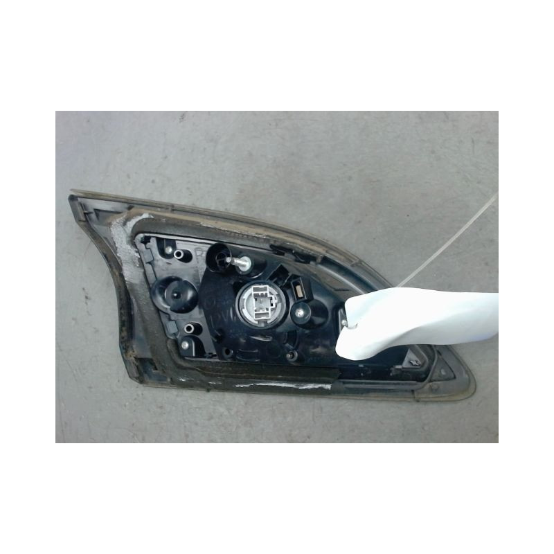 FEU ARRIERE INTERIEUR DROIT MAZDA 3
