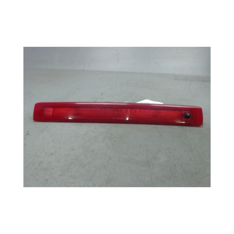 FEUX STOP SUPPLEMENTAIRE RENAULT CLIO III 2005-