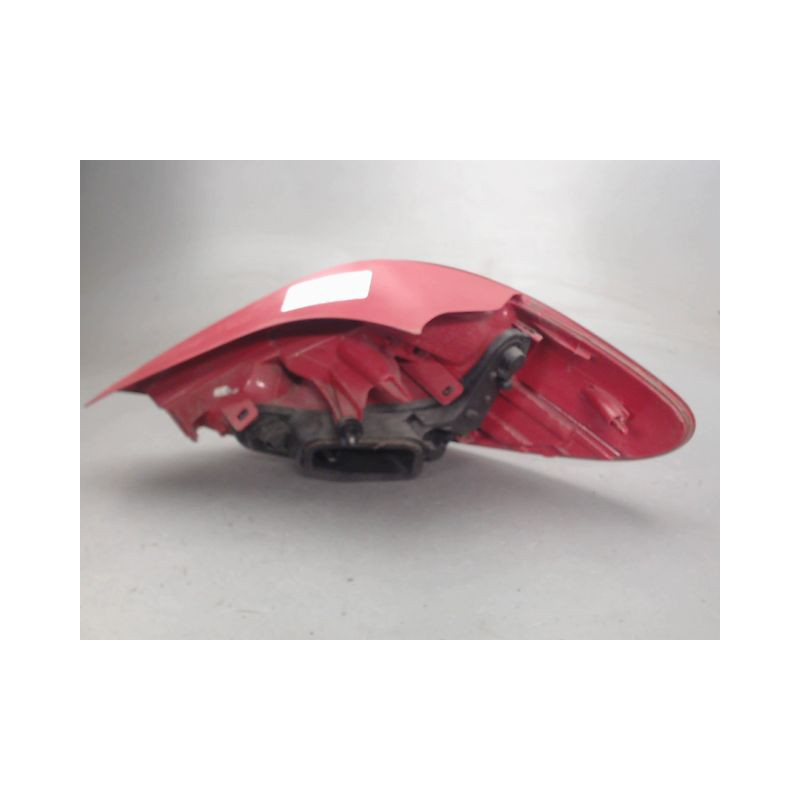 FEU ARRIERE GAUCHE  PEUGEOT 207