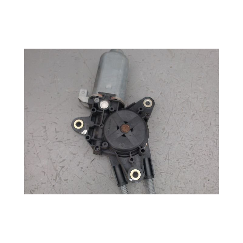 MECANISME LEVE-GLACE AVANT DROIT PEUGEOT 106