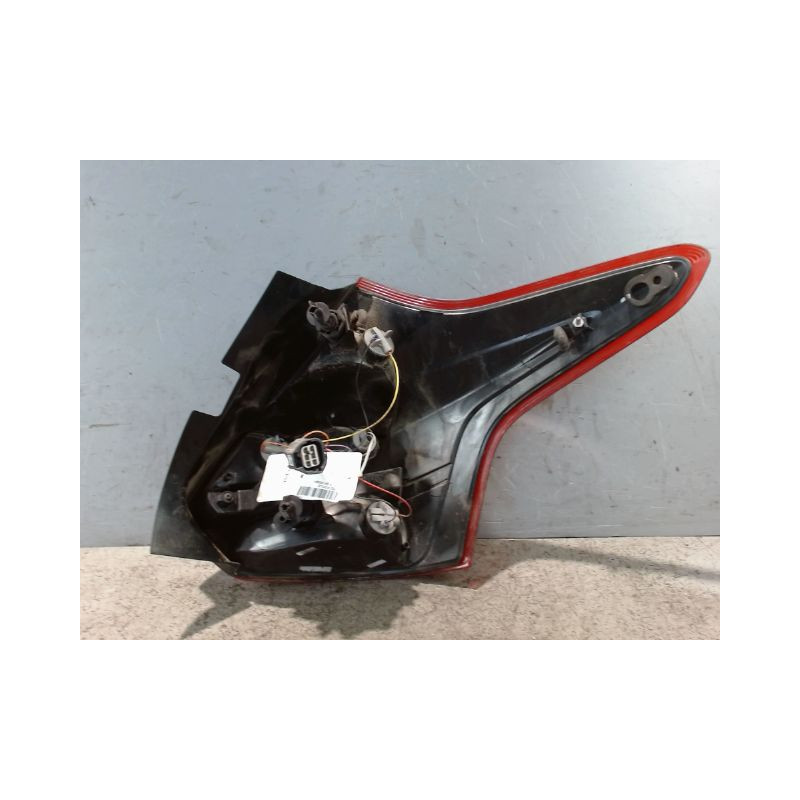 FEU ARRIERE GAUCHE  FORD FOCUS 2008-