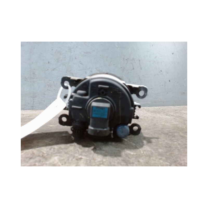 PHARE ANTIBROUILLARD AVANT DROIT SUZUKI SWIFT