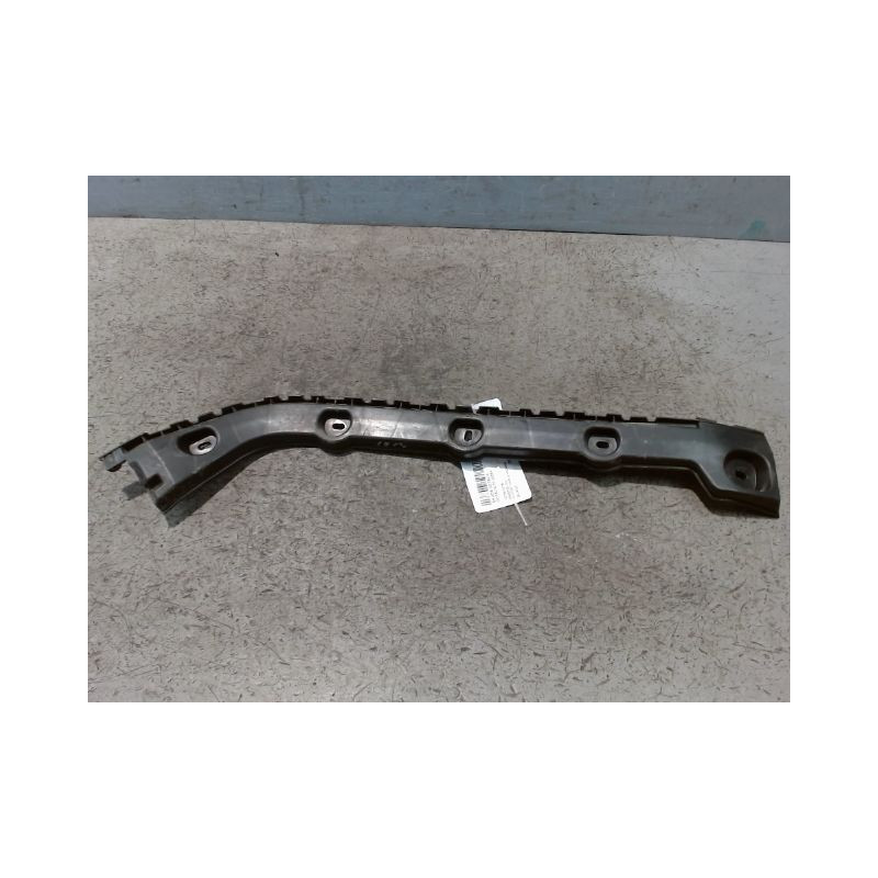 SUPPORT PARE-CHOC ARG SKODA OCTAVIA 2008-