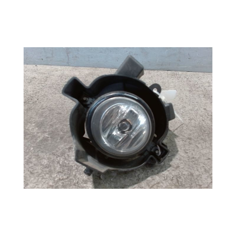 PHARE ANTIBROUILLARD AVANT GAUCHE NISSAN QHASQAI 2007-
