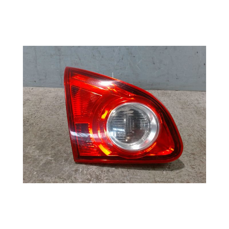 FEU ARRIERE INTERIEUR GAUCHE NISSAN QHASQAI 2007-