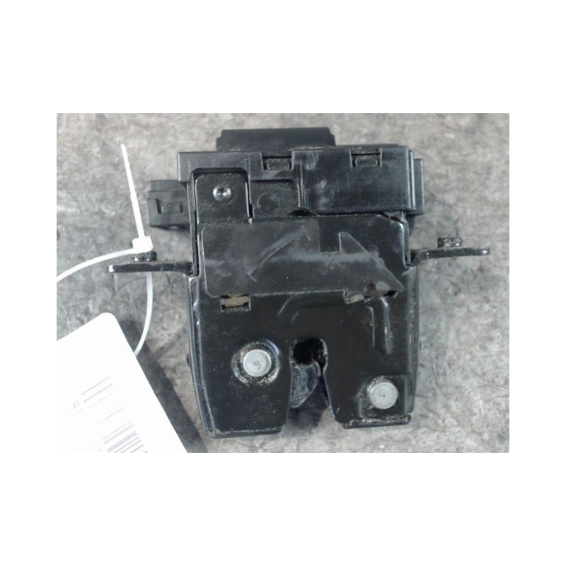SERRURE HAYON  RENAULT TWINGO 2 2009-
