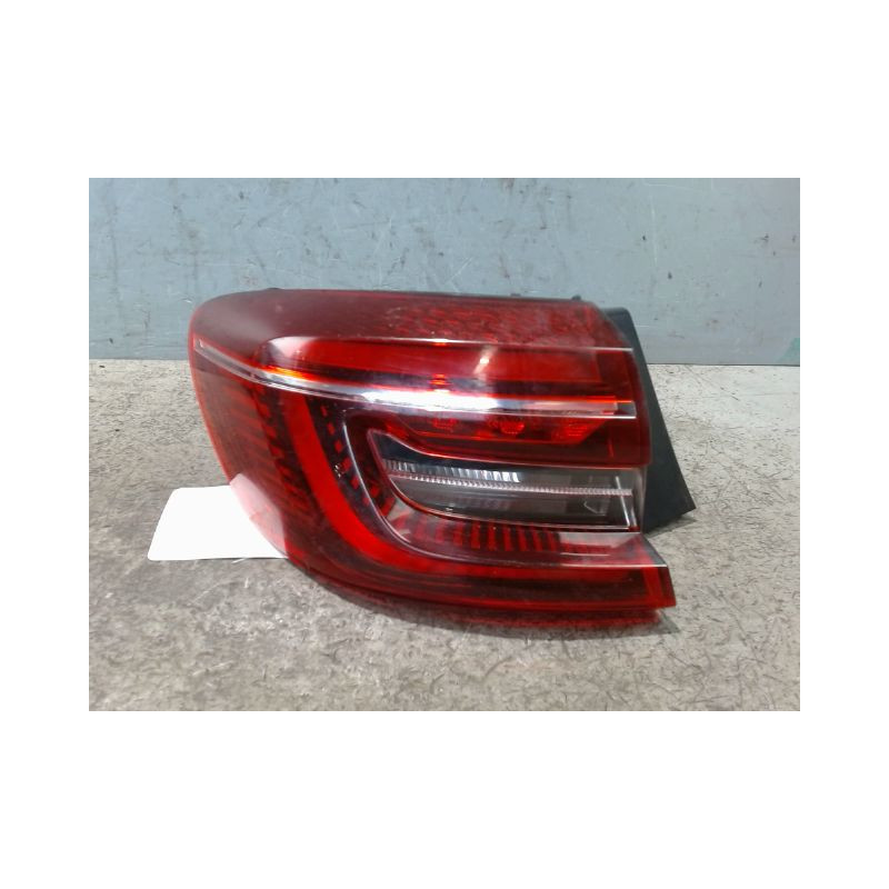 FEU ARRIERE GAUCHE  RENAULT CLIO