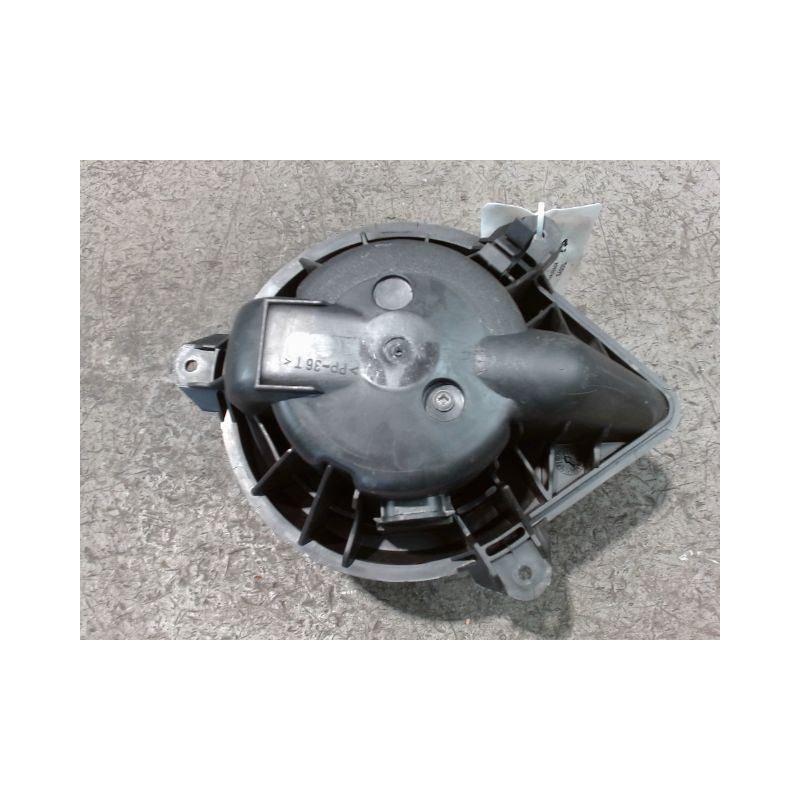 MOTEUR VENTILATEUR CHAUFFAGE RENAULT TRAFIC