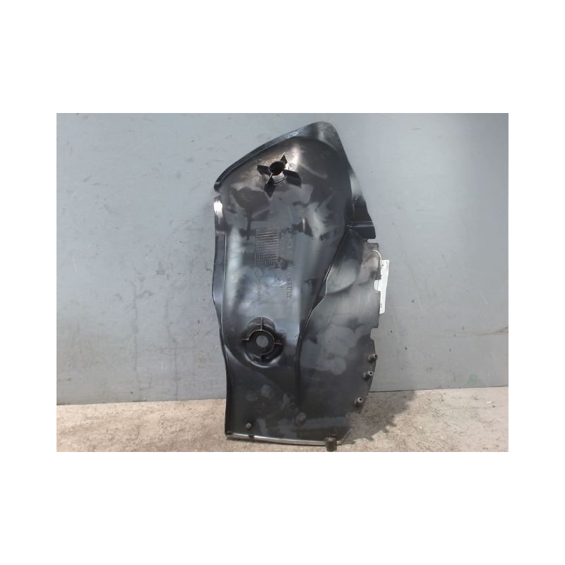 PARE-BOUE ARRIERE DROIT DACIA SANDERO 2008-