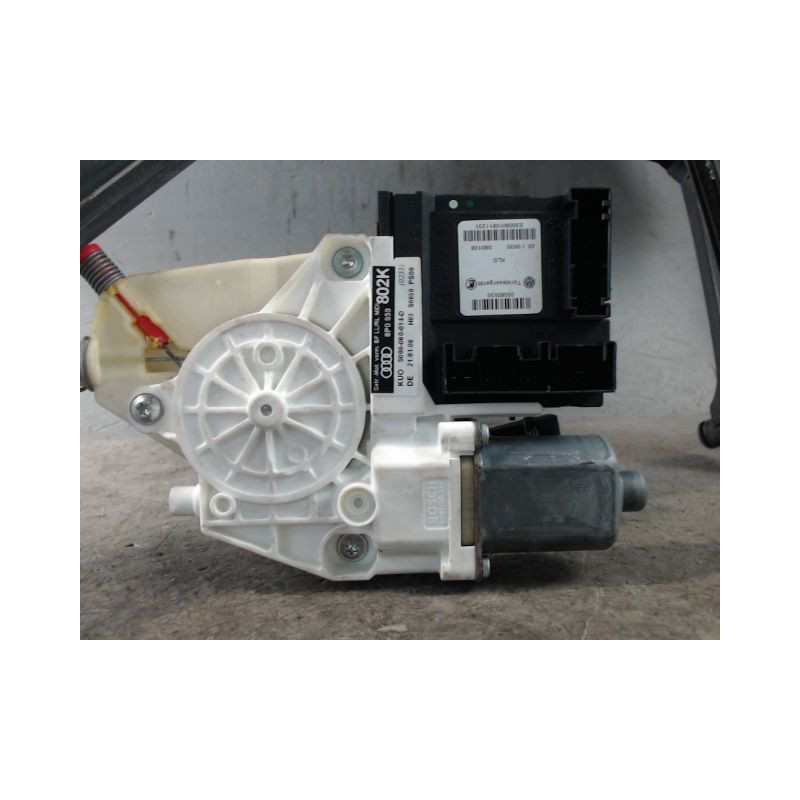 MECANISME+MOTEUR LEVE-GLACE AVANT DROIT AUDI A3 SPORTBACK