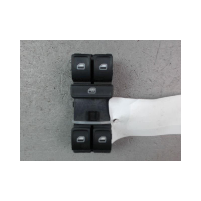 COMMANDE LEVE-GLACE PORTE AVG VOLKSWAGEN POLO V Phase 1 2009-...