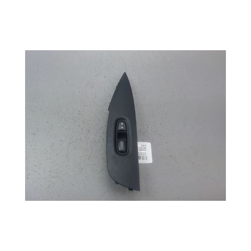 COMMANDE LEVE-GLACE PORTE AVD NISSAN QASHQAI BREAK II Phase 1 2014-...