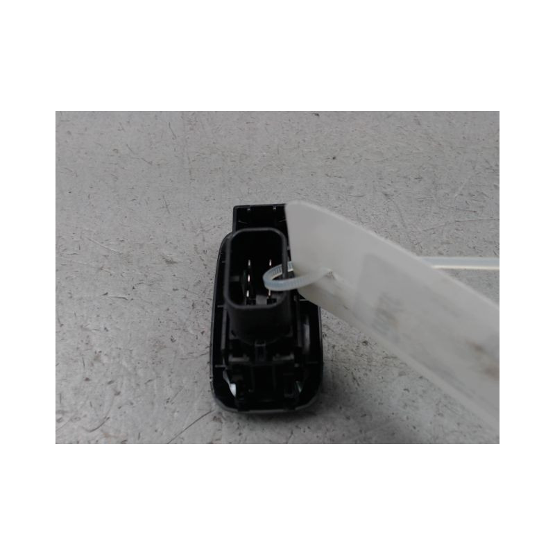 COMMANDE LEVE-GLACE PORTE ARG FORD KA+