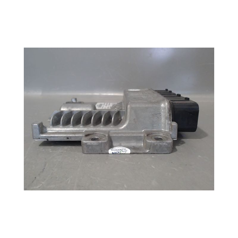 CALCULATEUR MOTEUR DS DS7