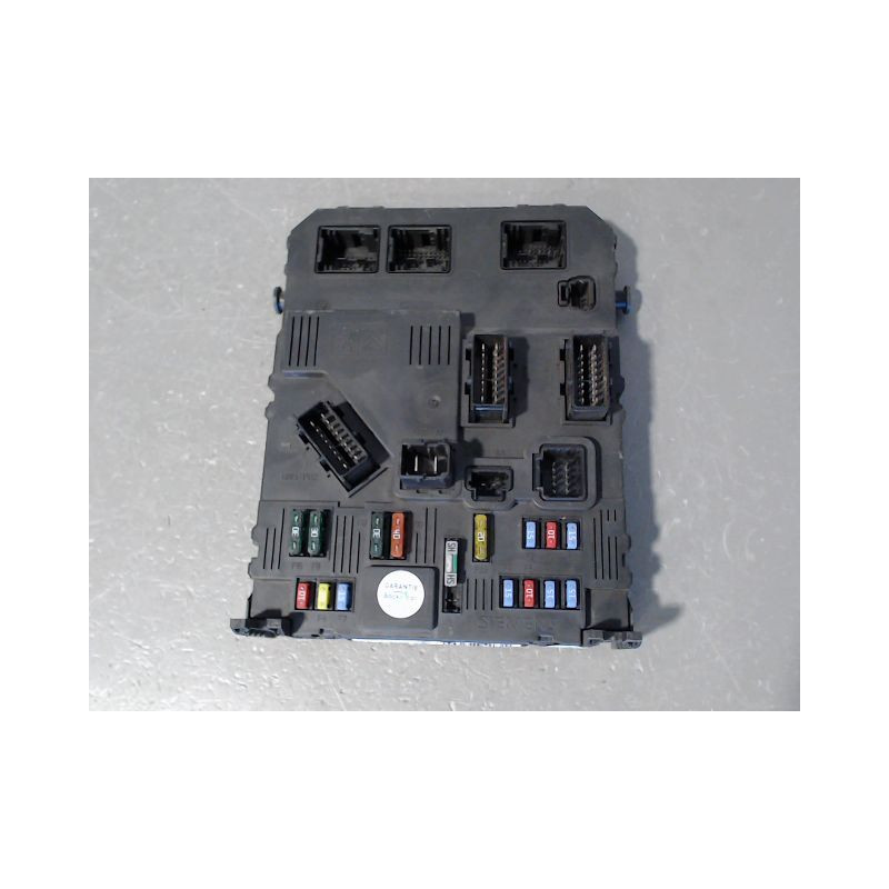 BOITIER GESTION HABITACLE PEUGEOT 206