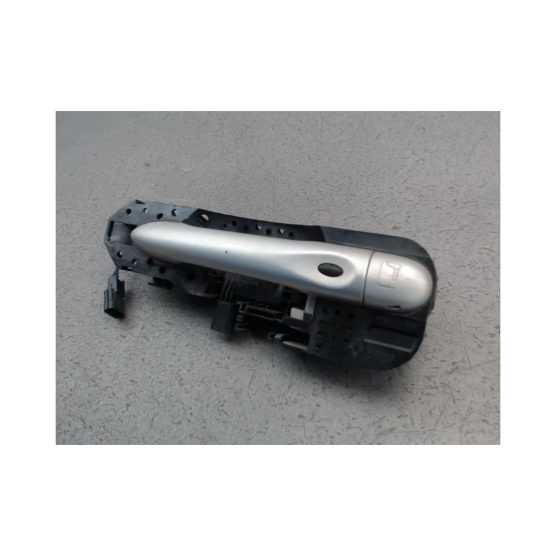 POIGNEE EXTERIEURE PORTE AVANT GAUCHE RENAULT MEGANE