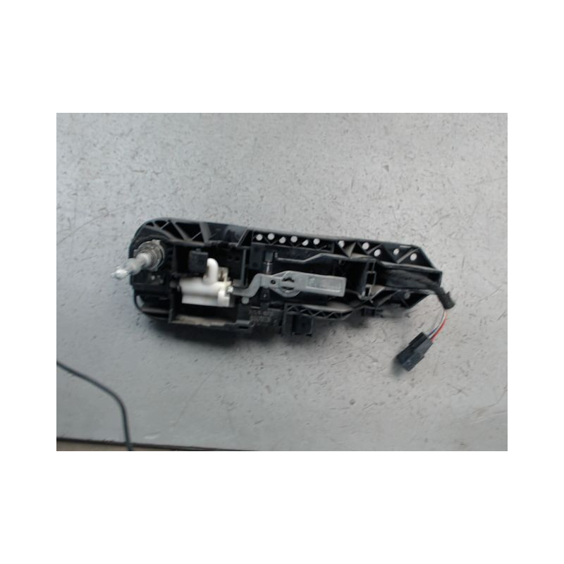 POIGNEE EXTERIEURE PORTE AVANT GAUCHE RENAULT MEGANE