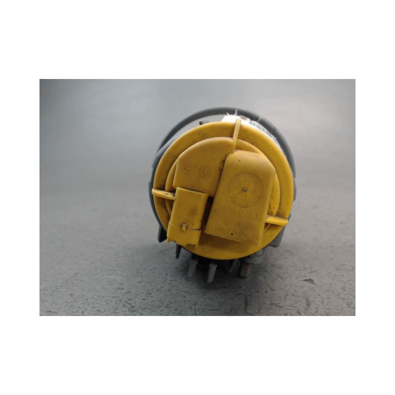 PHARE ANTIBROUILLARD AVANT DROIT CITROEN XSARA