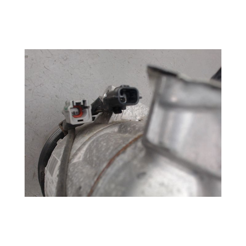 COMPRESSEUR AIR CONDITIONNE RENAULT CLIO