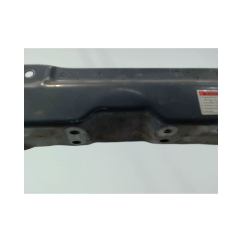 TRAVERSE SUPERIEURE ARMATURE AVANT SUZUKI SWIFT