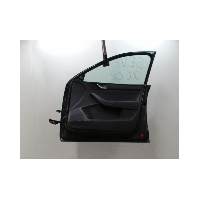 PORTE AVANT DROIT SKODA RAPID