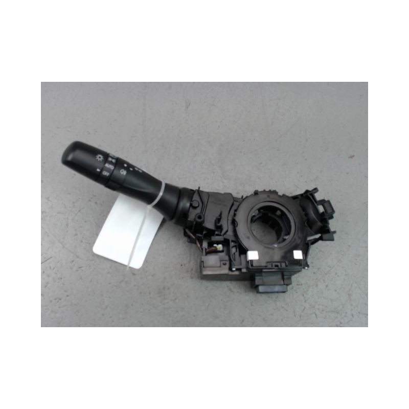 COMMANDE ECLAIRAGE SUZUKI SWIFT