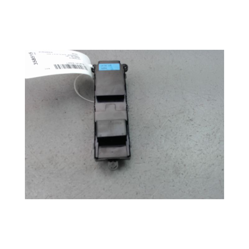COMMANDE LEVE-GLACE PORTE AVG SUZUKI SWIFT