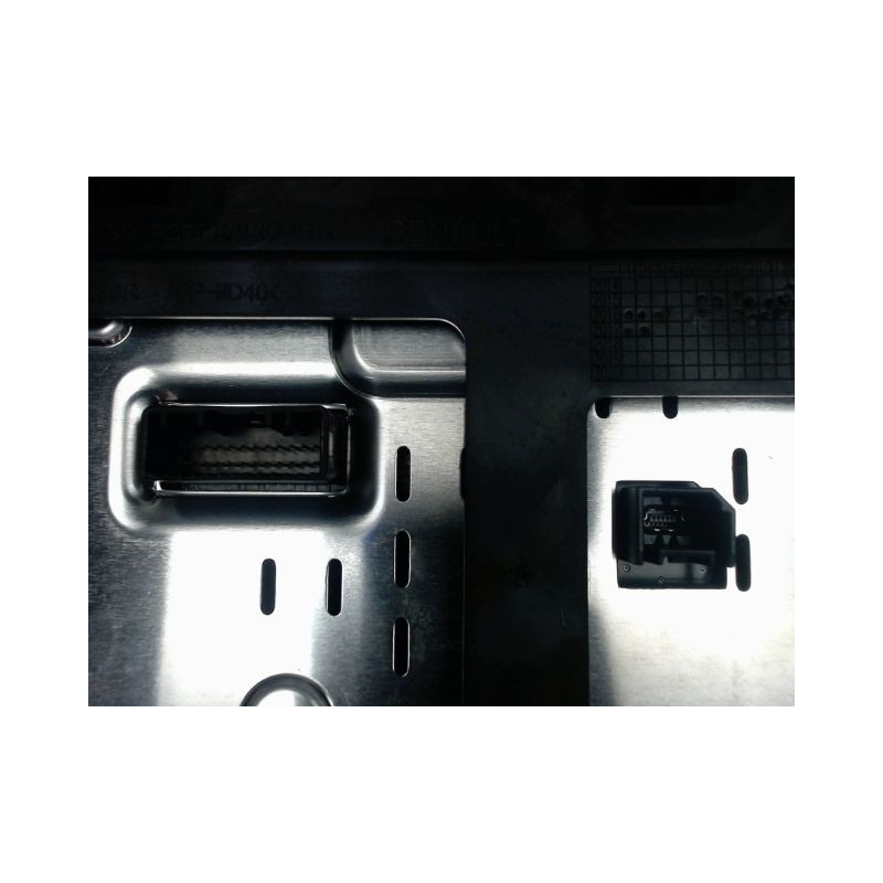 ECRAN GPS RENAULT MEGANE