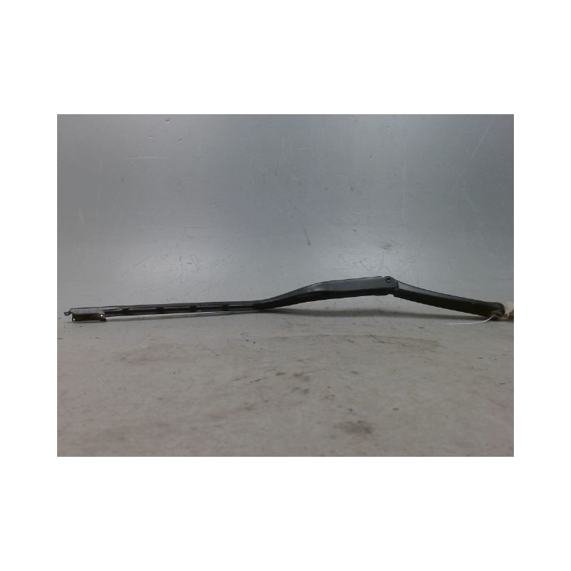 BRAS ESSUIE-GLACE AVANT GAUCHE AUDI A3 SPORTBACK