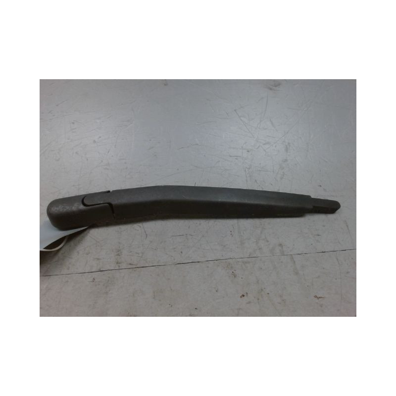 BRAS ESSUIE-GLACE ARRIERE OPEL CORSA