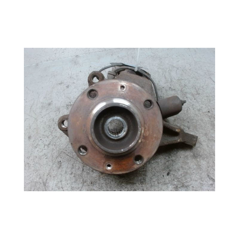 PIVOT AVANT GAUCHE PEUGEOT 206 3P