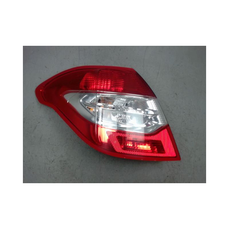 FEU ARRIERE GAUCHE  CITROEN C4 2010-