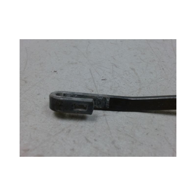 BRAS ESSUIE-GLACE AVANT DROIT TOYOTA AVENSIS 2003-