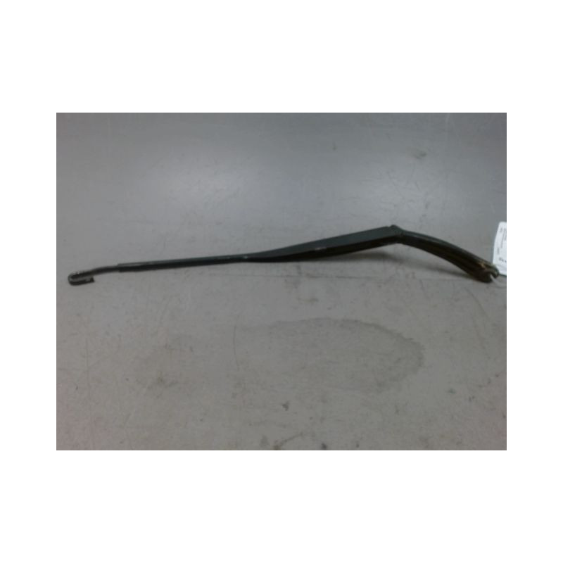 BRAS ESSUIE-GLACE AVANT GAUCHE RENAULT LAGUNA II 00-2005