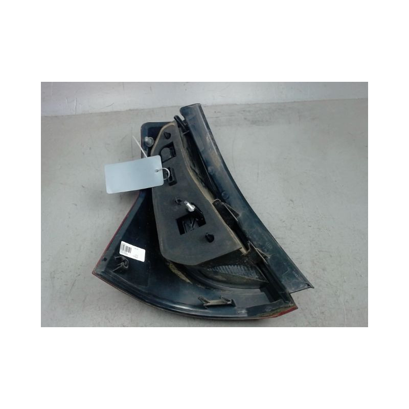 FEU ARRIERE DROIT DACIA SANDERO 2008-