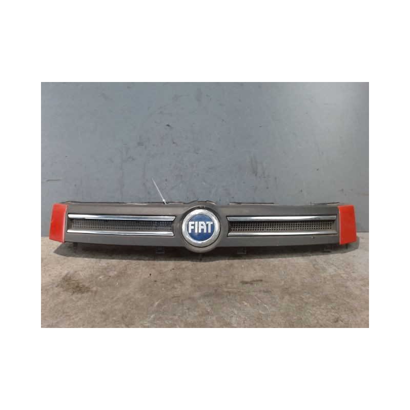 CALANDRE FIAT PANDA