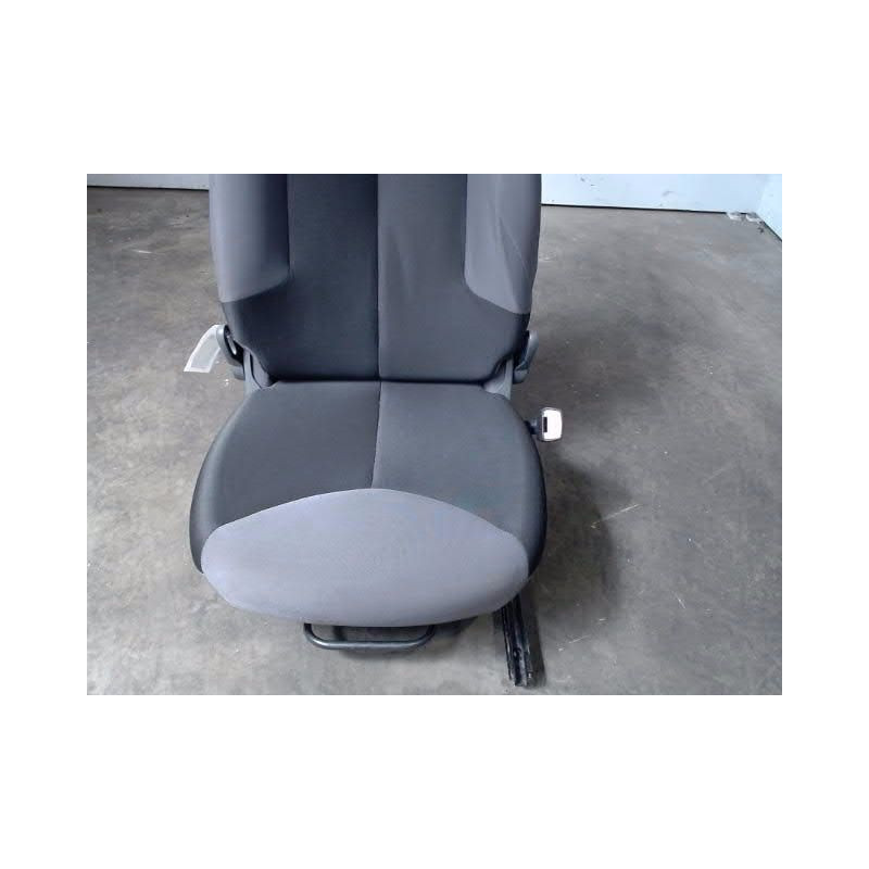 SIEGE AVANT DROIT PEUGEOT 107 3P