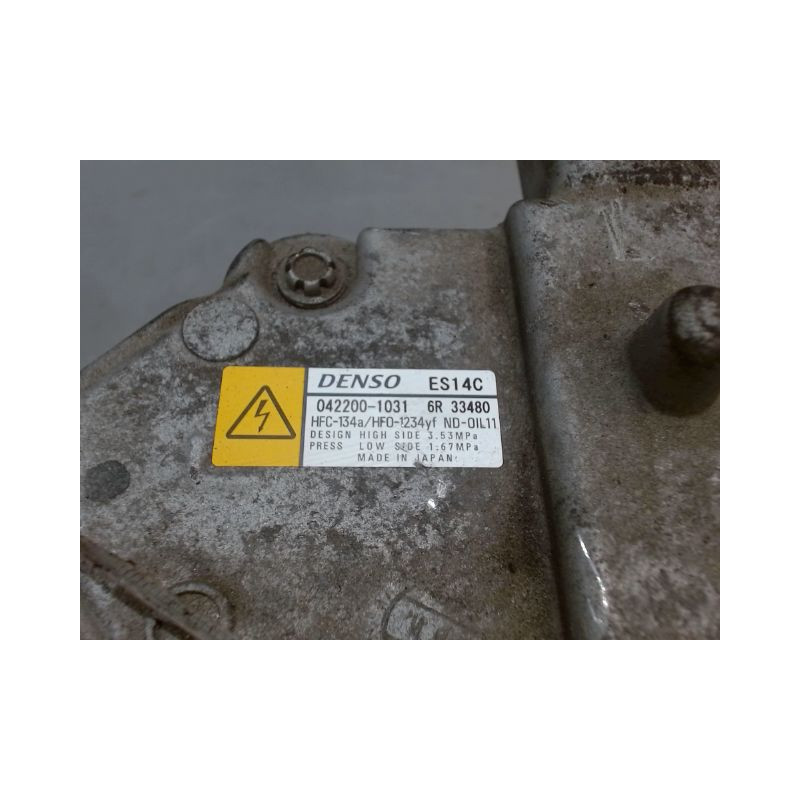 COMPRESSEUR AIR CONDITIONNE TOYOTA AURIS