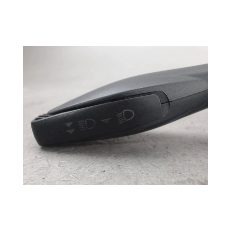 COMMANDE CLIGNOTANT FORD FIESTA