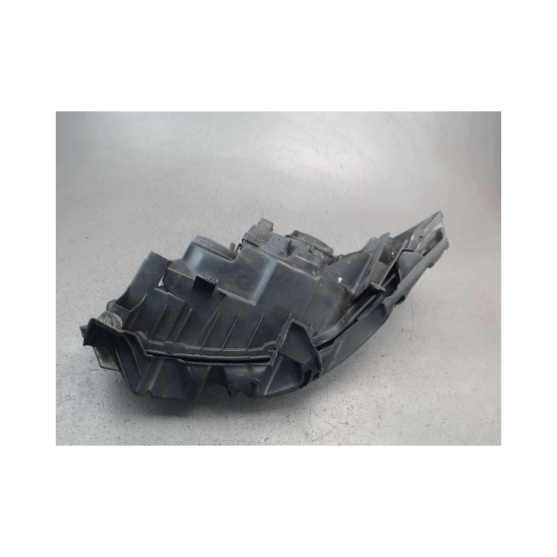 PHARE GAUCHE RENAULT MEGANE