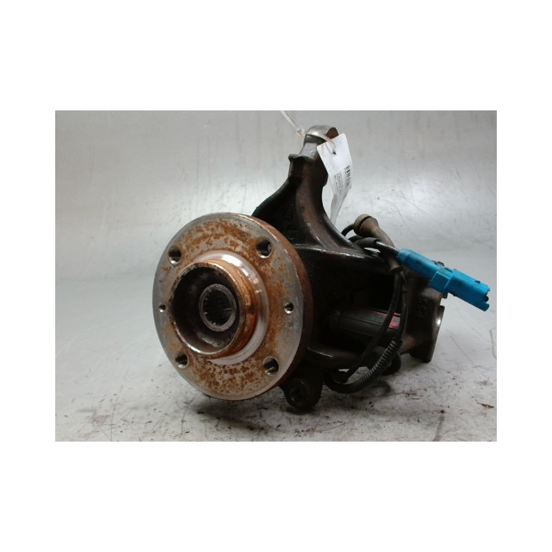 PIVOT AVANT DROIT PEUGEOT 208