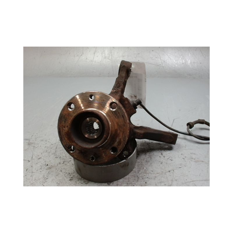 PIVOT AVANT DROIT RENAULT CLIO II PH.2 01-06