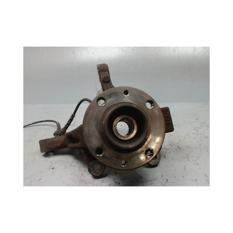PIVOT AVANT GAUCHE RENAULT CLIO III 2009-