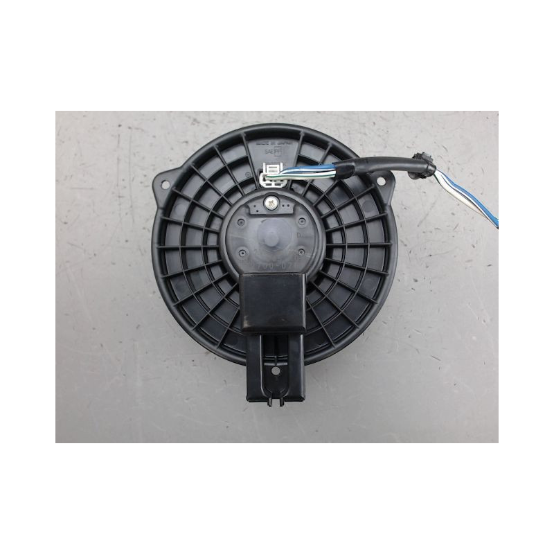 MOTEUR VENTILATEUR CHAUFFAGE MAZDA 6