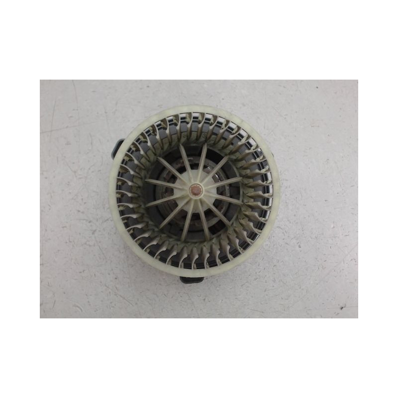MOTEUR VENTILATEUR CHAUFFAGE FIAT PUNTO