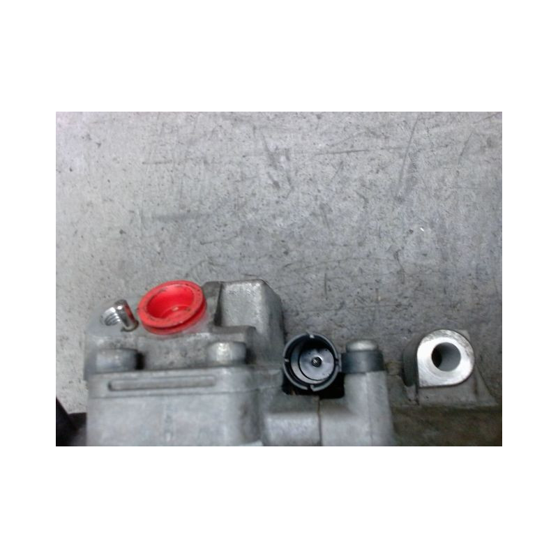 COMPRESSEUR AIR CONDITIONNE B.M.W. X3